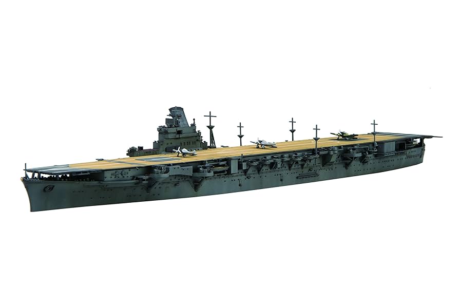 (未使用･未開封品)　フジミ模型 1/700 特シリーズ No.70 日本海軍航空母艦 雲龍 終焉時 プラモデル 特70 p1m72rm Amazon.co.jp: フジミ模型 1/700 特シリーズ No.70 日本海軍